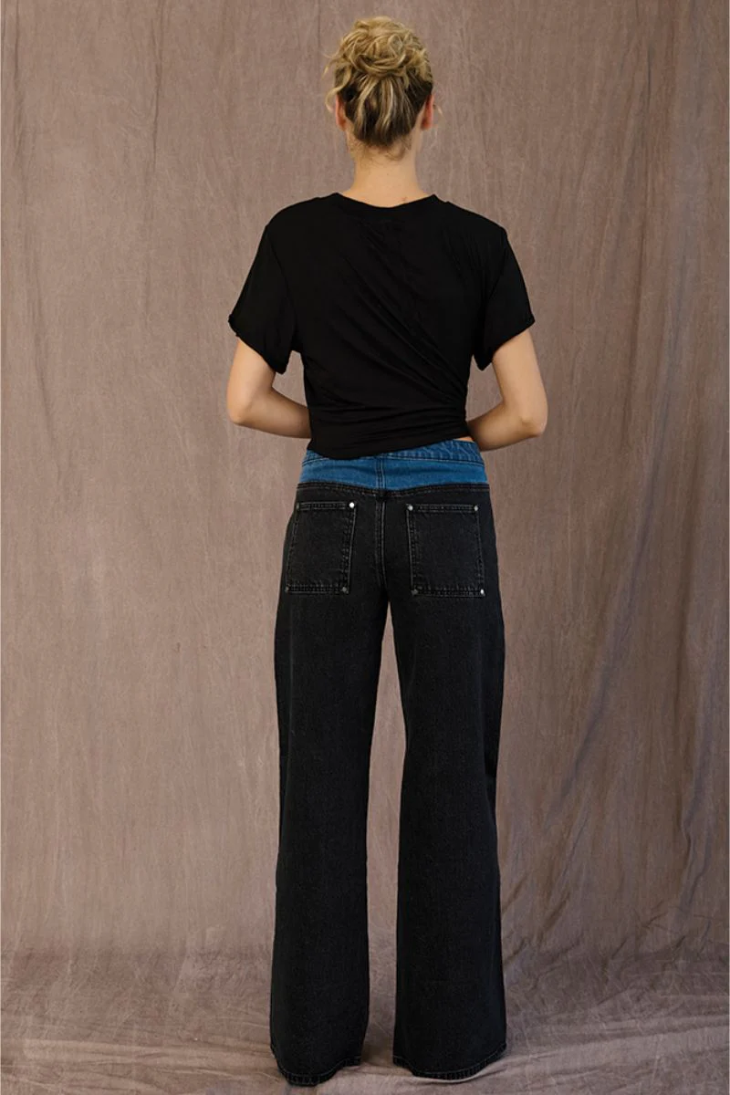 AVA JEAN IN DOYERS ST - Image 3