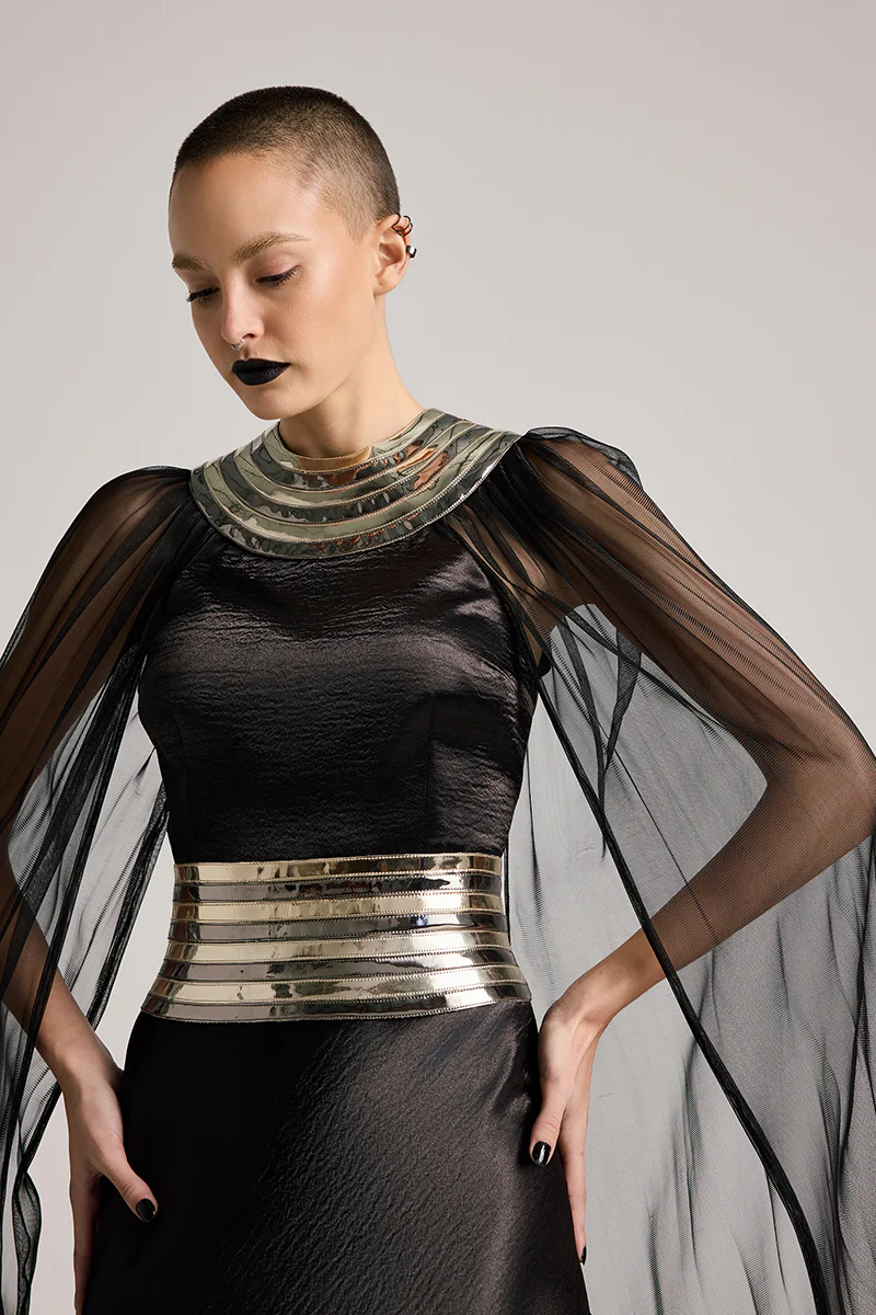 BLACK FALL-PANELLED TEXTURED SATIN GOWN - Image 5