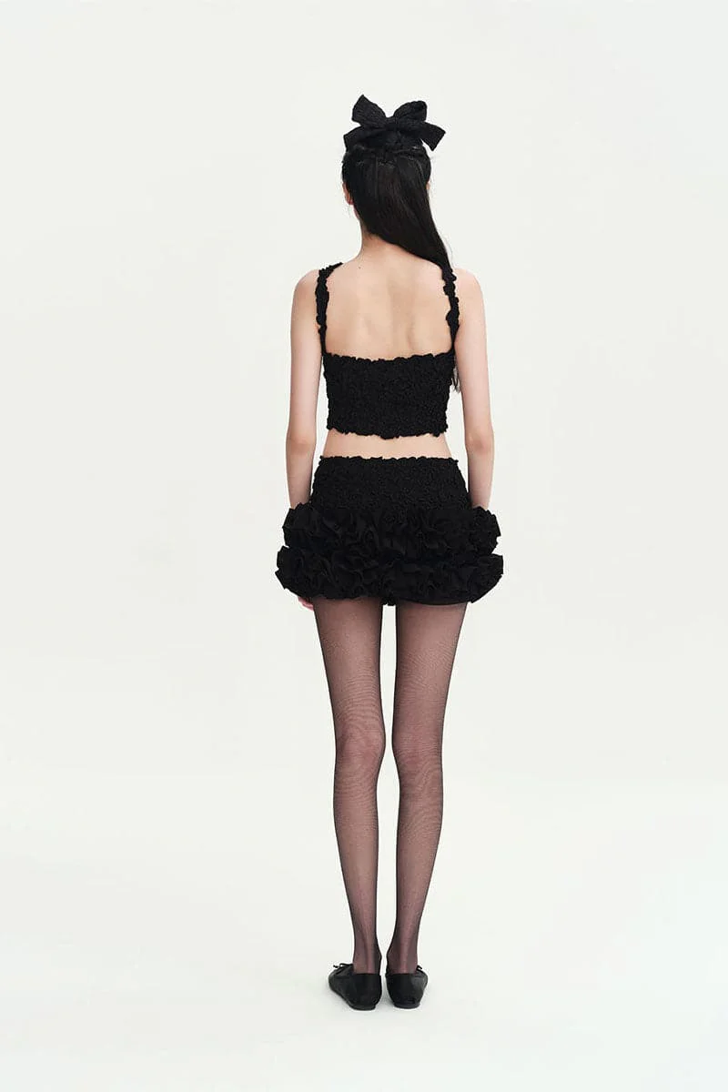 BLACK MIA SMOCKED CROP TOP - Image 3