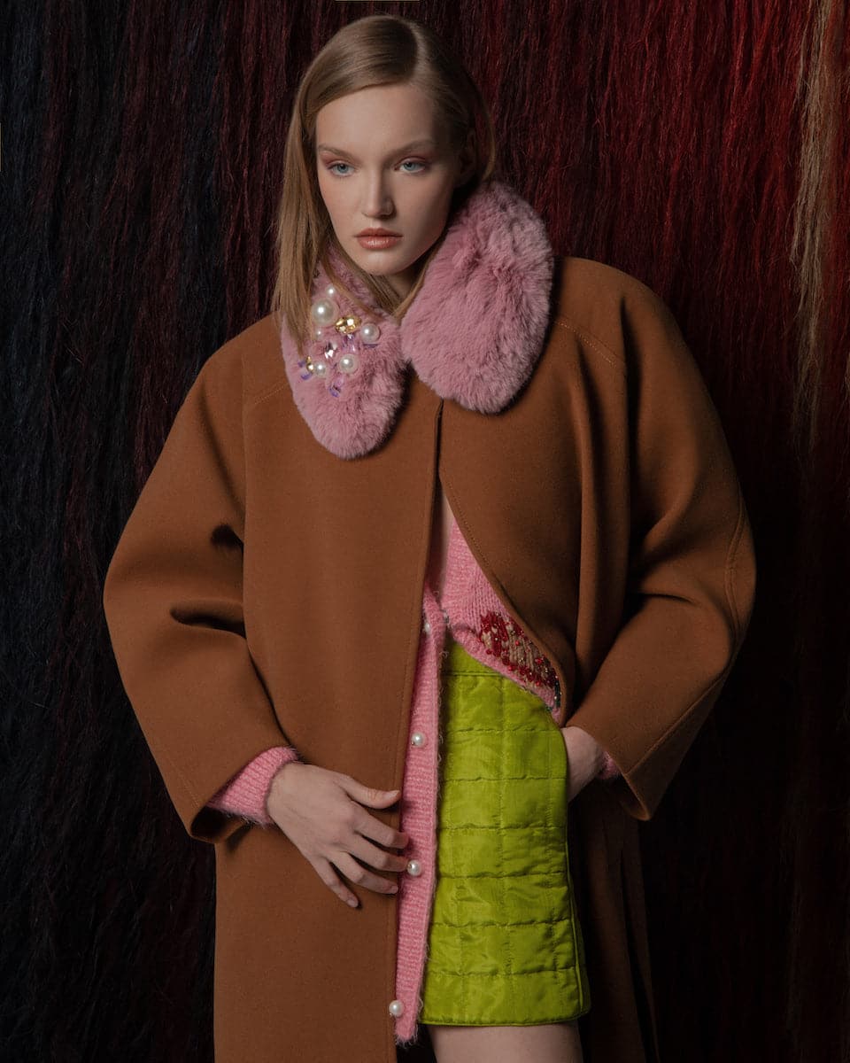 BROWN BELTED WOOL COAT WITH NECK FLEECE - Image 5