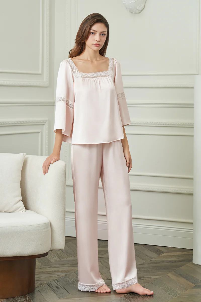 DREAM WOMEN'S PAJAMA SET IN PINK - Image 3