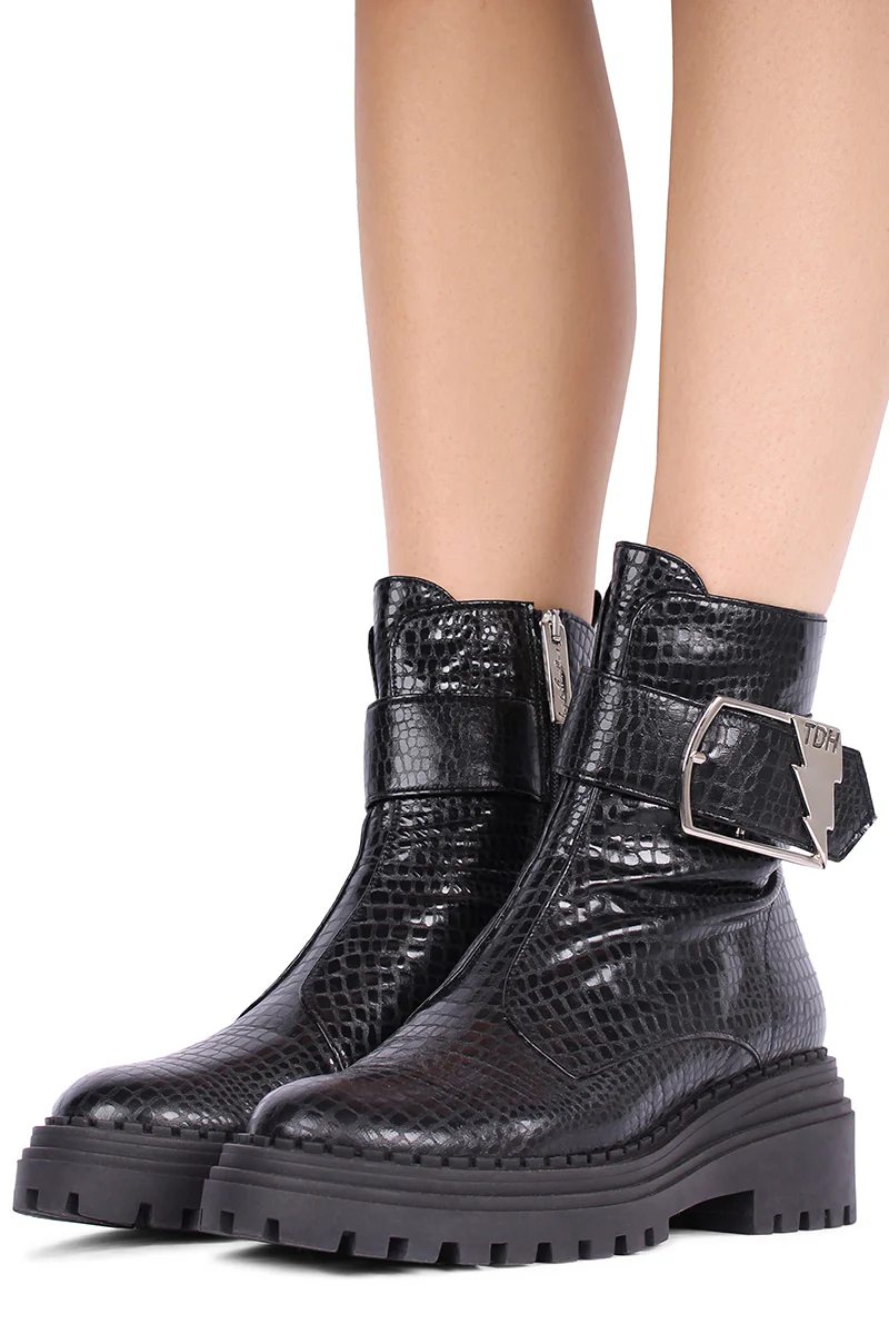 FESTIVAL BOOTS IN BLACK - Image 4