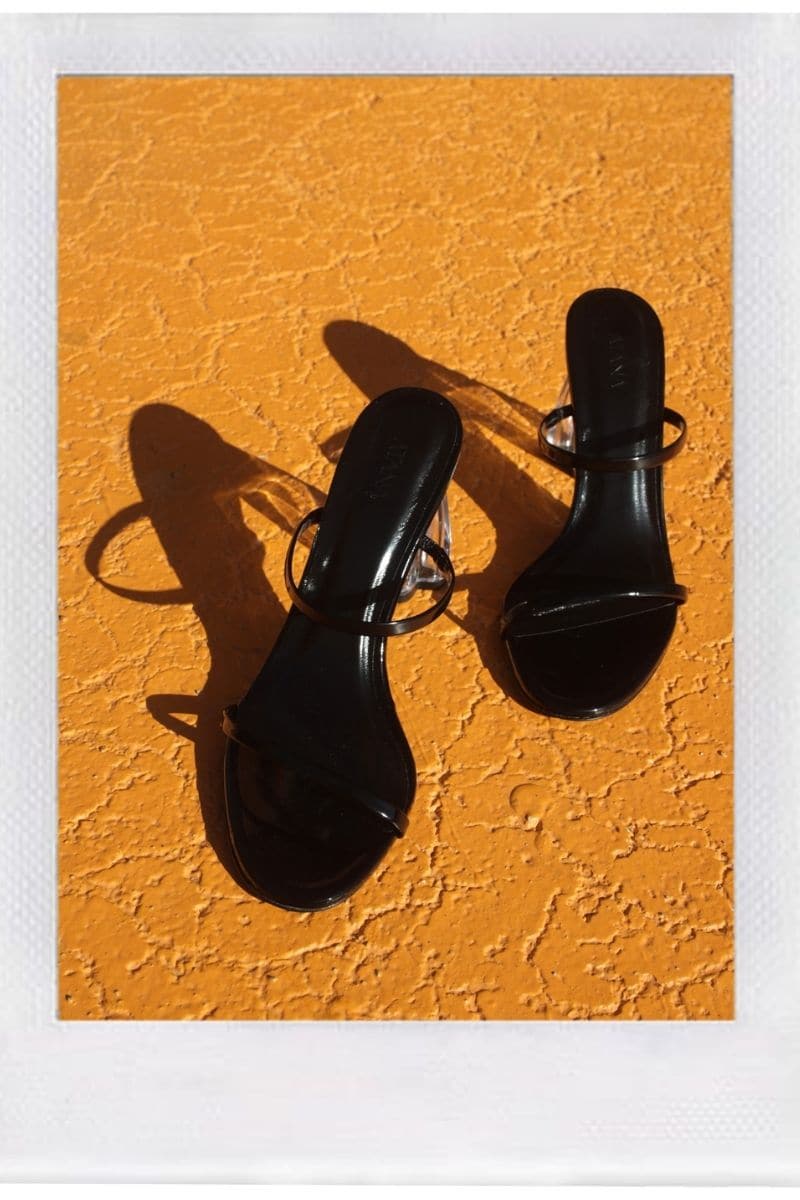 FIORELLINI GLASS BLACK PATENT BLOCK HEELS - Image 10