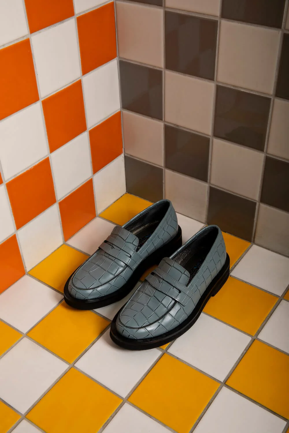 CULT MIA X GVASALIA CROC-EFFECT LEATHER LOAFERS - Image 5