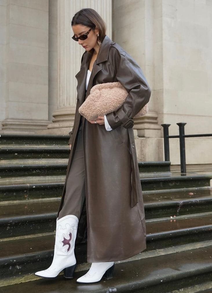 CULT MIA X GVASALIA EMBROIDERED LEATHER BOOTS - Image 7