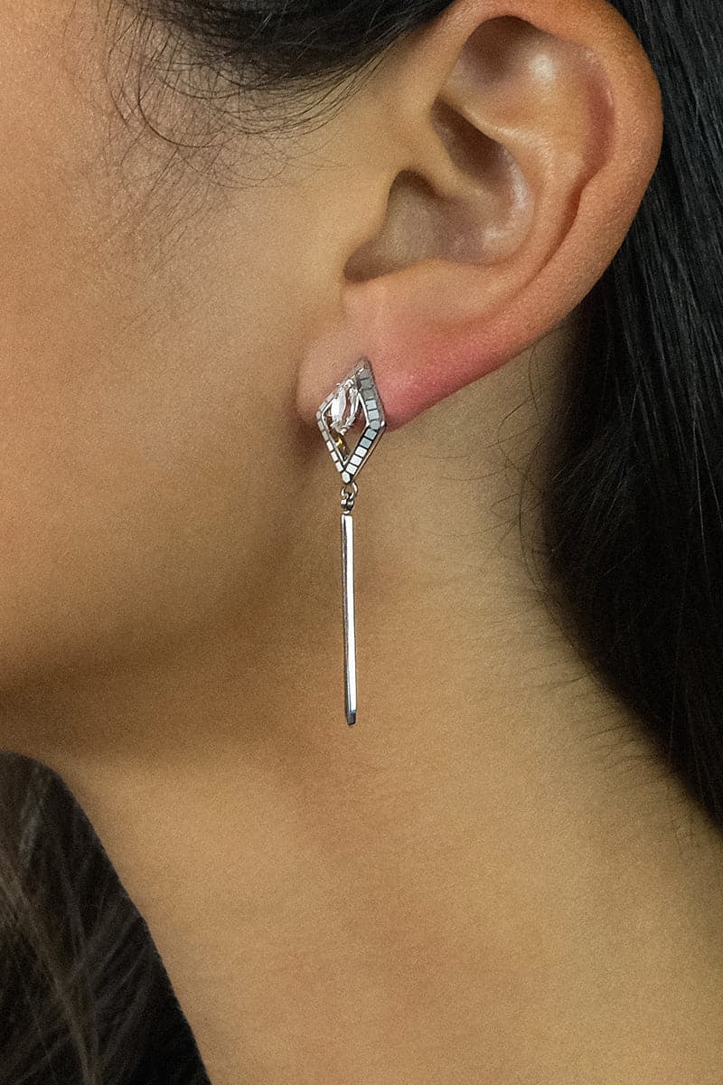 KORA PLATED DROP EARRINGS - Image 6