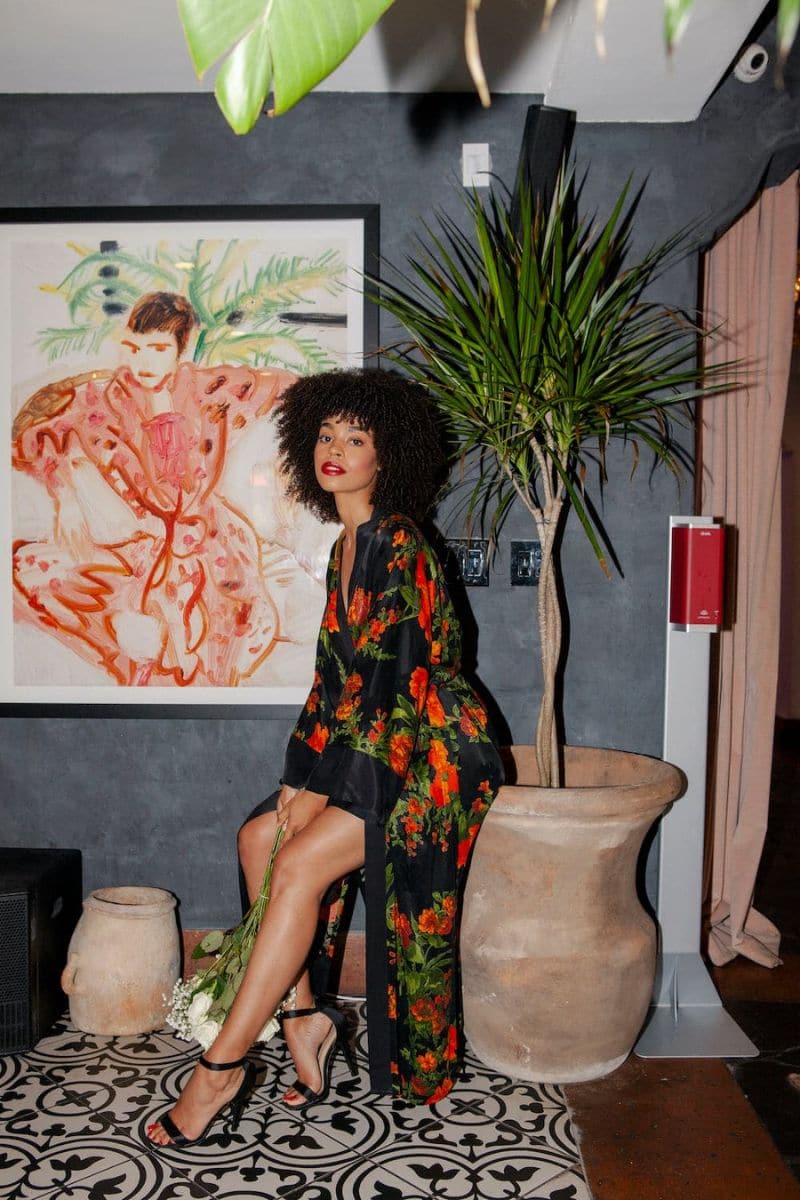 OLIVIA PRINTED VEGAN SILK ROBE - Image 6