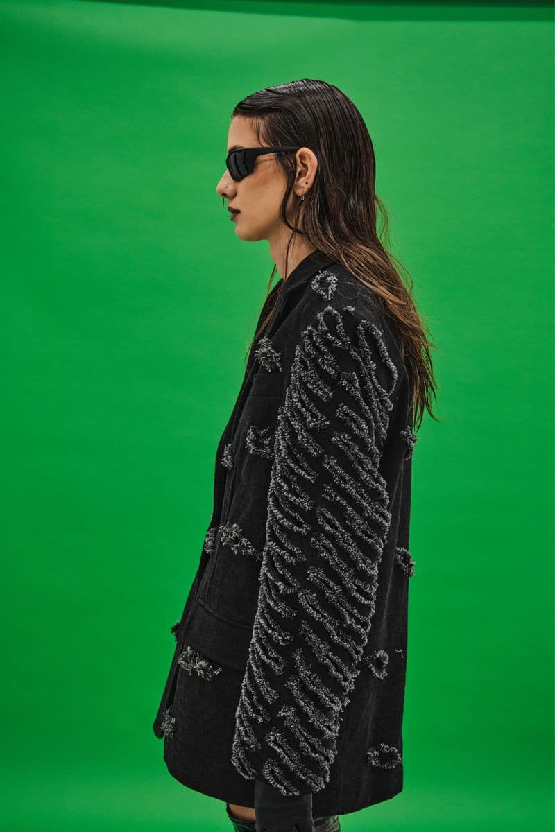 OVERSIZED DISTRESSED DENIM JACKET - Image 6