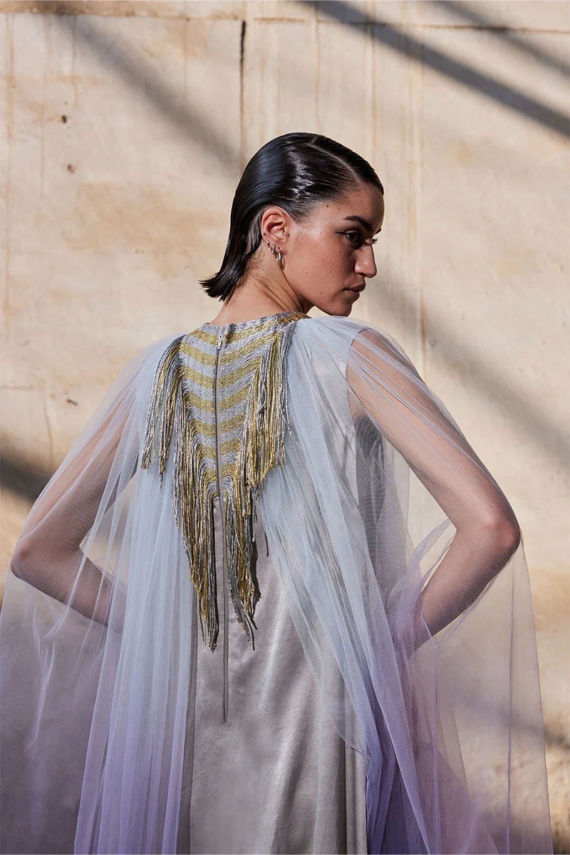 SILVER TRIANGULAR METALLIC TULLE KAFTAN - Image 6