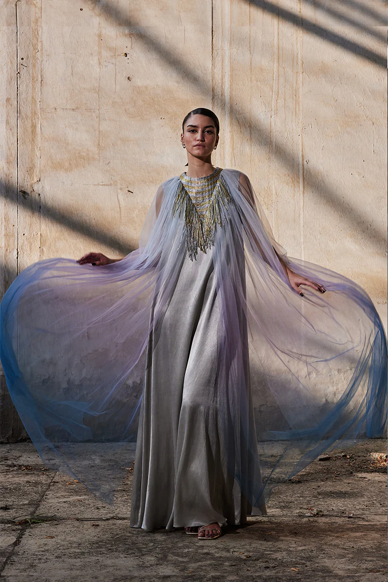 SILVER TRIANGULAR METALLIC TULLE KAFTAN - Image 7