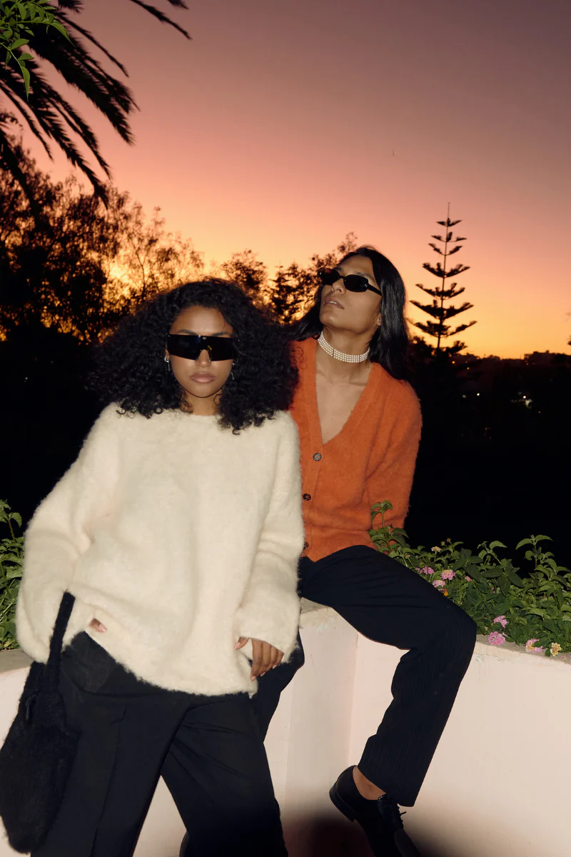 SURI KNITTED CREAM CREWNECK - Image 5