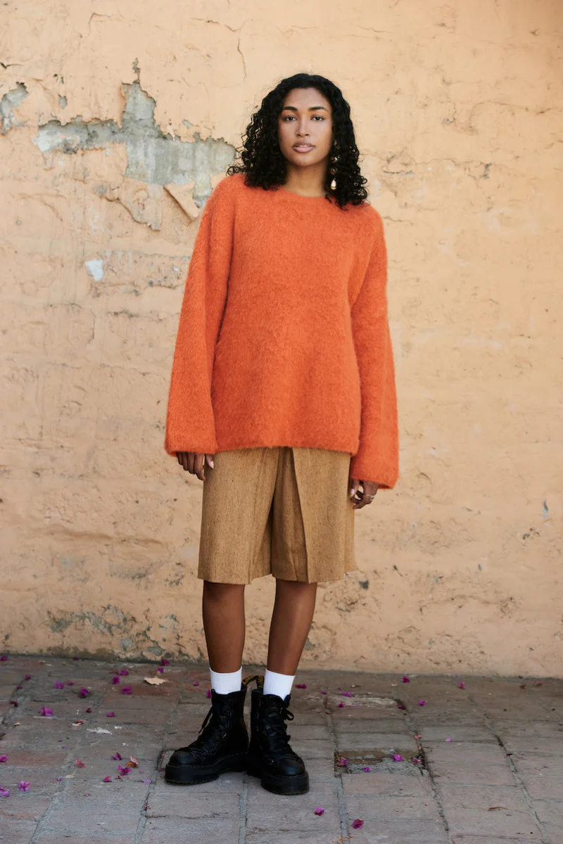 SURI KNITTED ORANGE CREWNECK - Image 4
