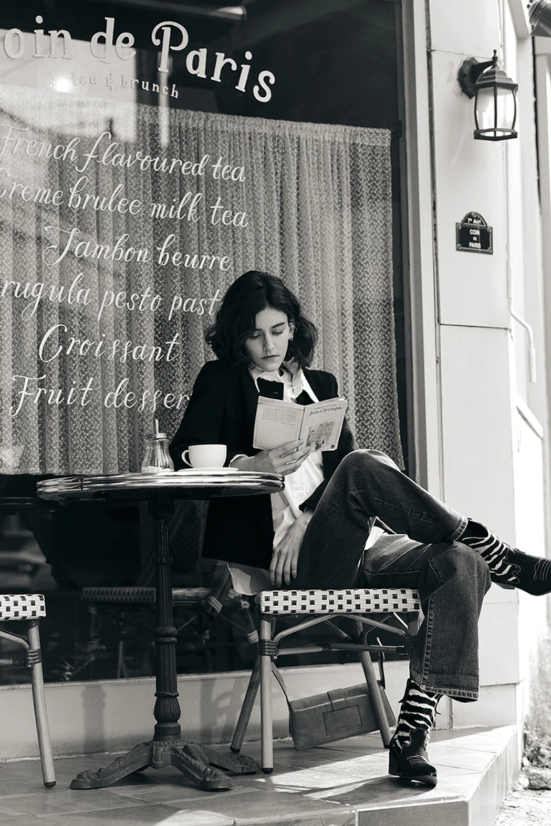 ZEBRA ANKLE WESTERN BOOT IN BLACK AND ZEBRA - Image 4